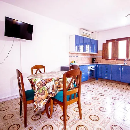 Casa Uca *